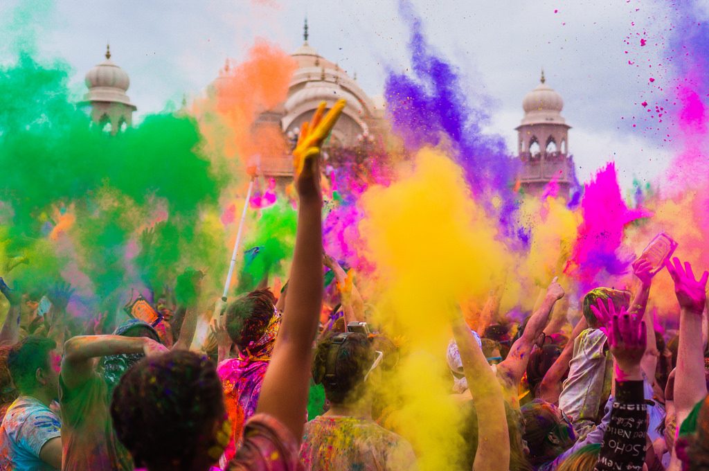 Holi Puja and Auspicious time